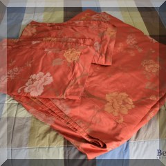 N08. Sfera floral duvet and shams. - $75 